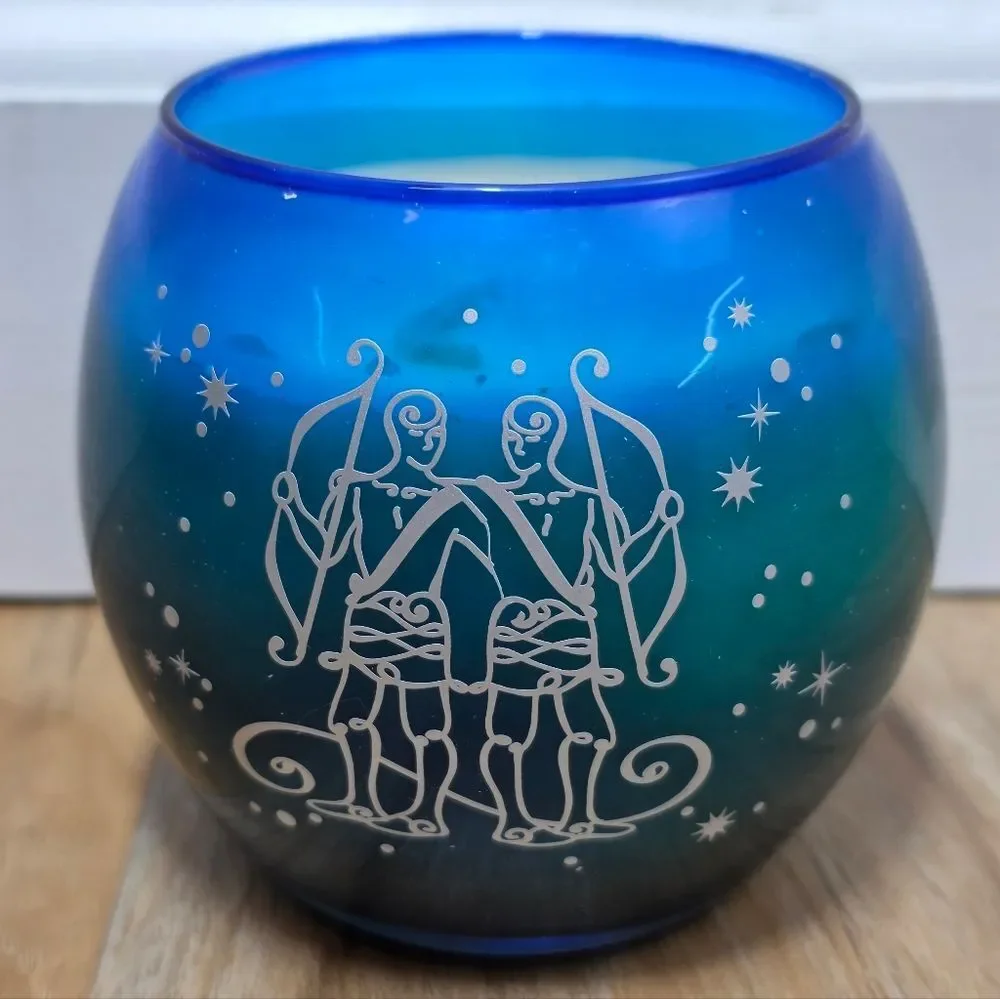 🩵NIB PartyLite Gemini Celestial Lights 7.8oz Scented Candle
